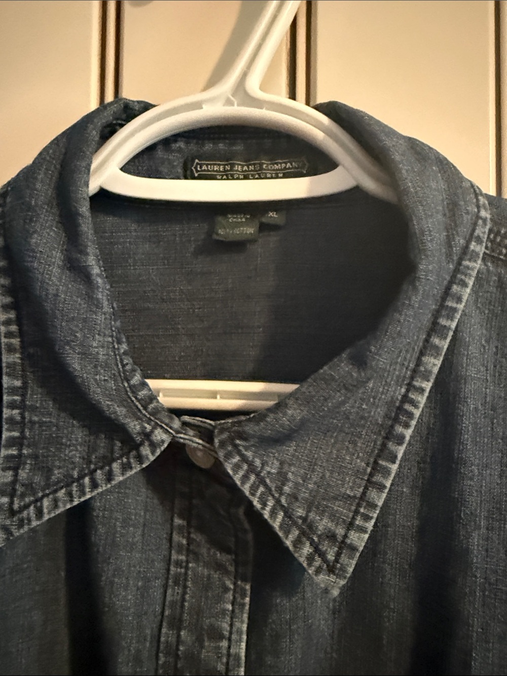 Ralph Lauren  Blue Denim Button-Down Shirt 2 Pockets.  Great Condition. - Picture 6 of 8